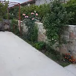 With Parking Space - 12695 * 特罗吉尔