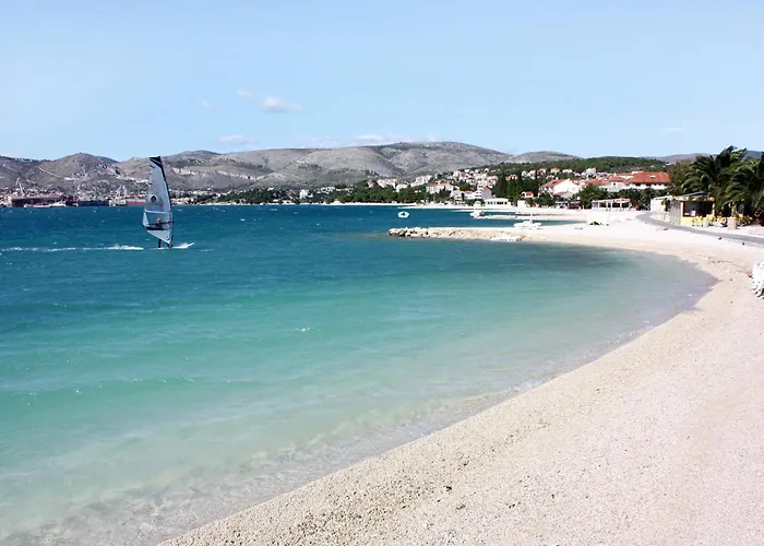With Parking Space - 12695 Appartement Trogir